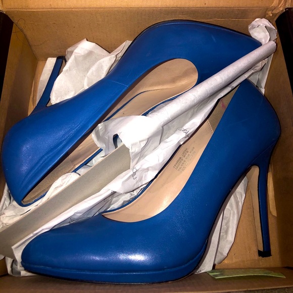 Blue le chateau heels - Picture 1 of 2